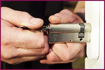 Seattle Affordable Locksmith Seattle, WA 206-319-9260 Seattle Affordable Locksmith Seattle, WA 206-319-9260 - 6-lock-locksmiths